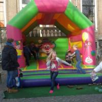 feest springkussen huren