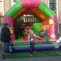 feest springkussen huren